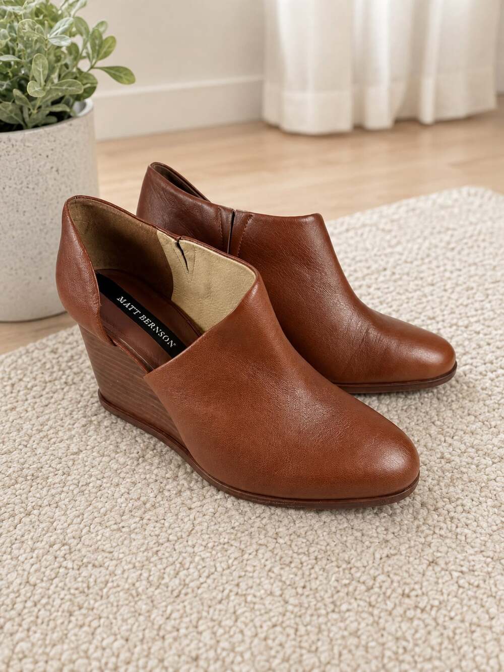 Matt Bernson Brown Leather Cutout Wedge Ankle Booties Women 8.5 B Brazil